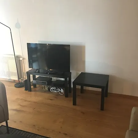 Large 1 Bedroom With Balcony Apartment